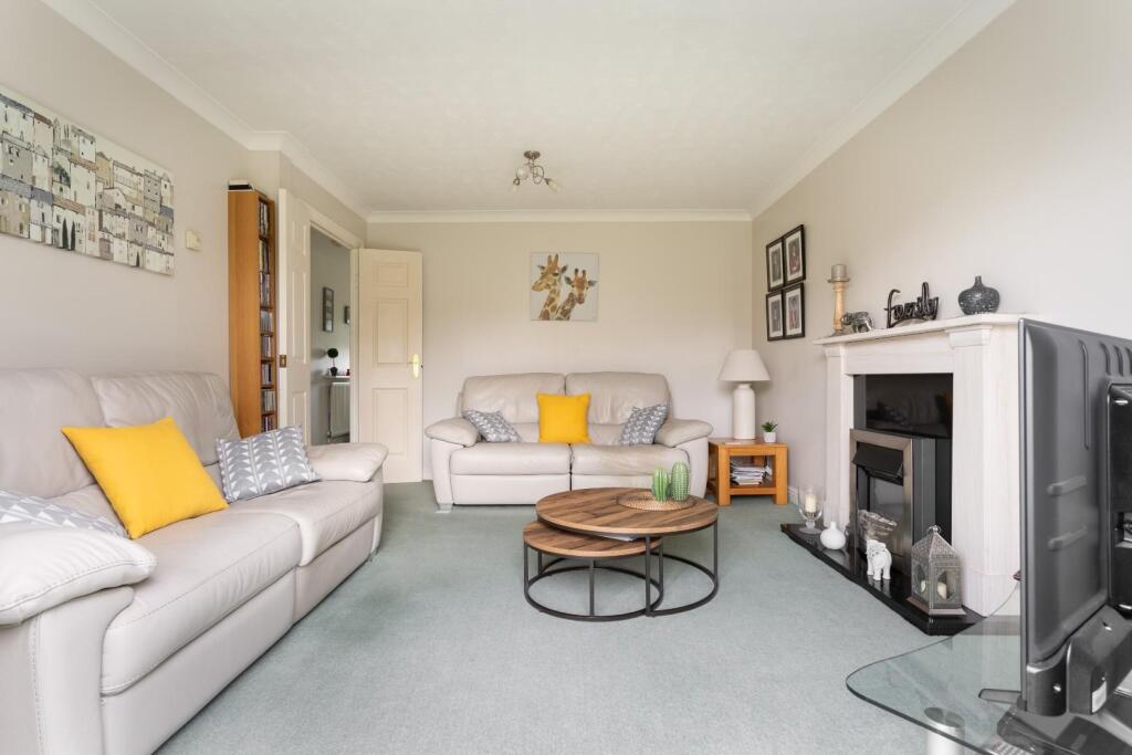 Additional property image - Fawn Rise, Henfield