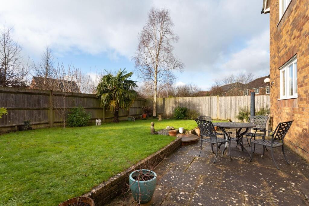 Additional property image - Fawn Rise, Henfield