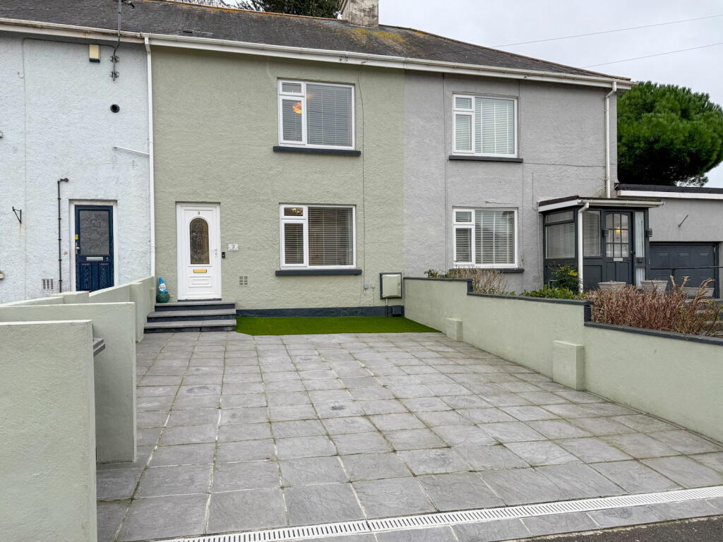 3 bedroom terraced house