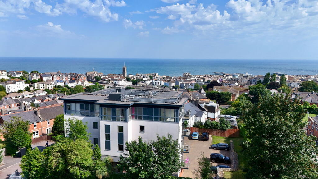 Main image of property: Winterbourne Road, Teignmouth, TQ14 8JT