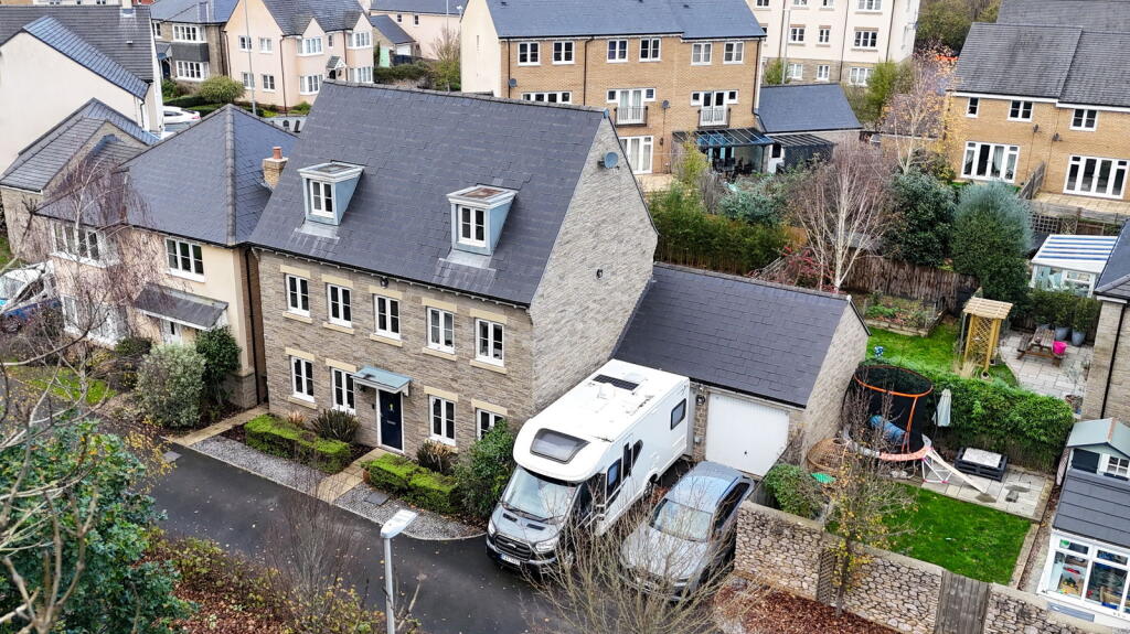 Main image of property: Larkin Close, Bovey Tracey, Newton Abbot, TQ13 9GX