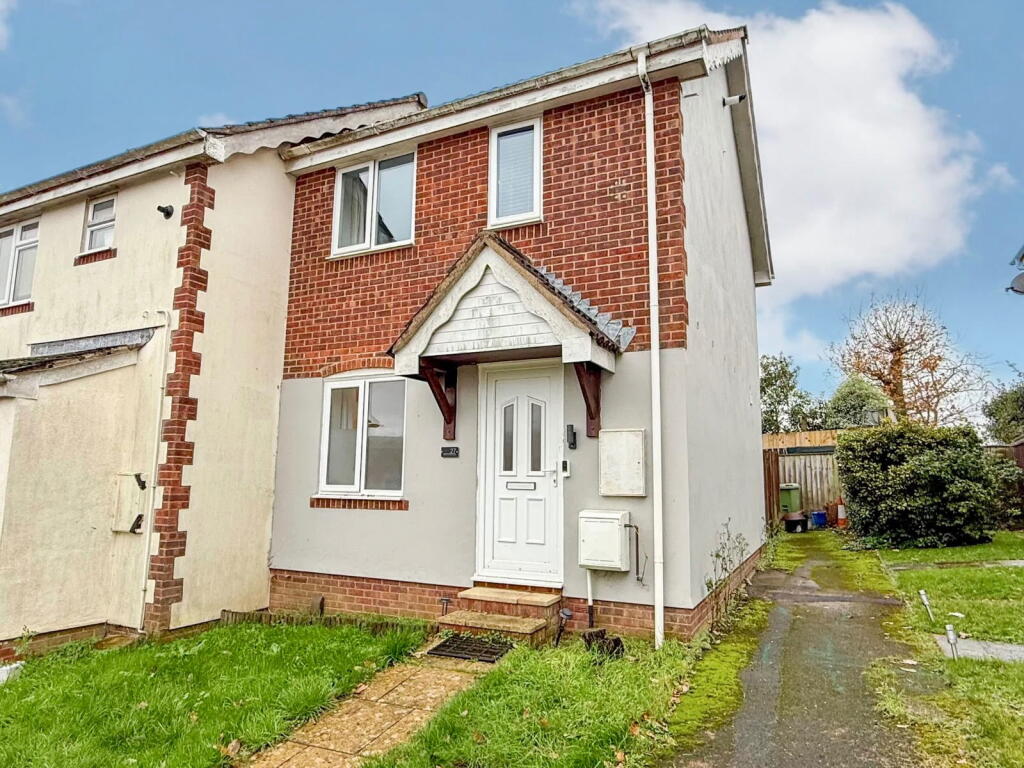 Main image of property: Kings Coombe Drive, Kingsteignton, Newton Abbot, TQ12 3YU