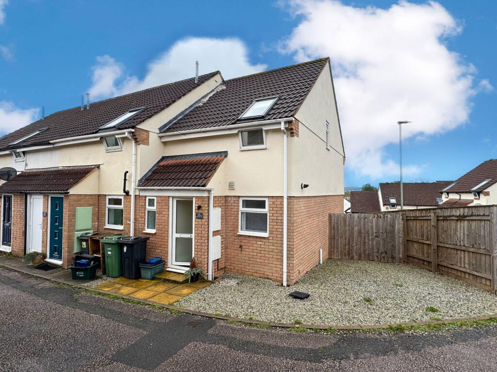 Main image of property: Howards Way, Newton Abbot, TQ12 4HU