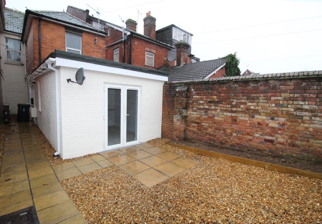 Main image of property: Bargates, Christchurch, BH23