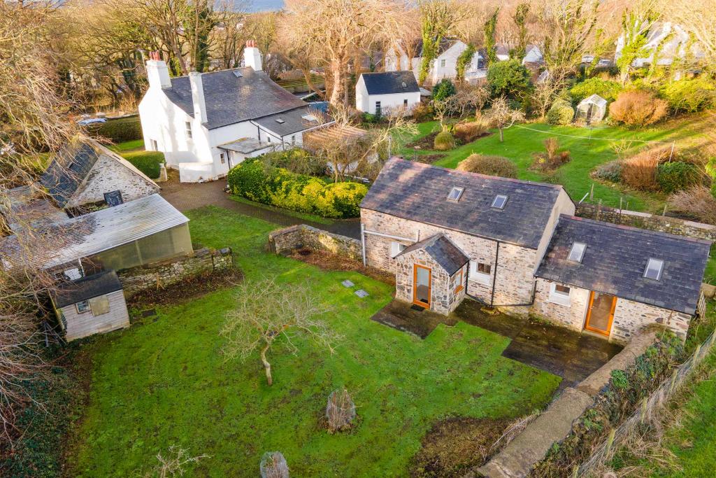 6 bedroom detached house for sale in The Old Rectory, The Cronk