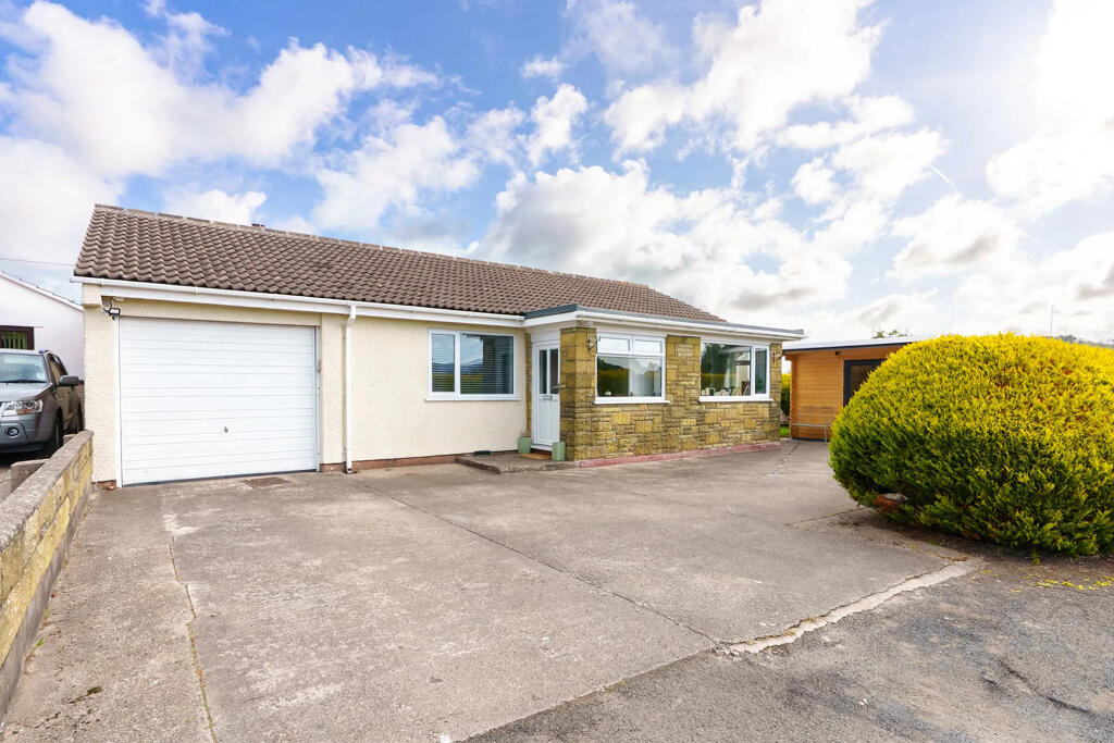 Main image of property: 2, Ballaradcliffe, Andreas