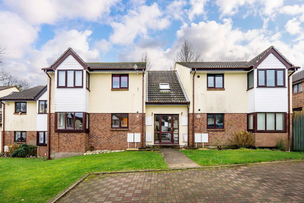 Main image of property: 3, Appledene Court, Douglas