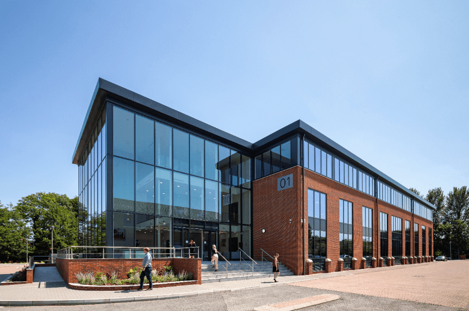 Serviced office to lease in 1 Meadlake Place, Egham, TW20