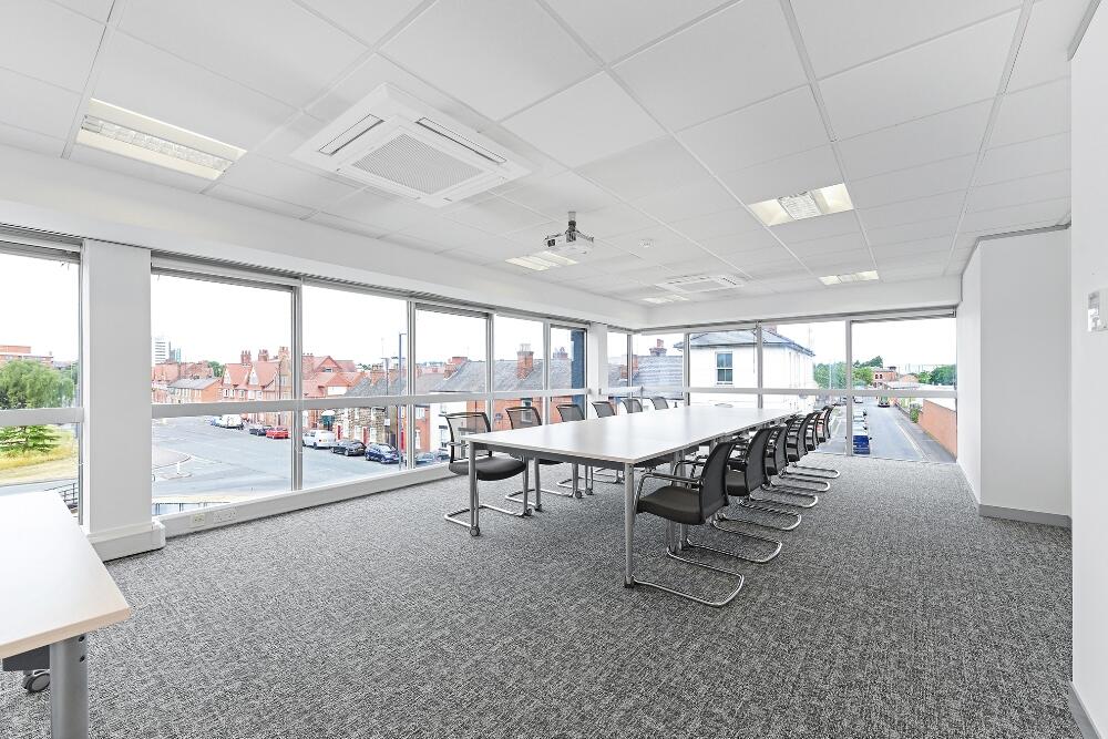 Additional property image - 10 Nottingham Road, Derby