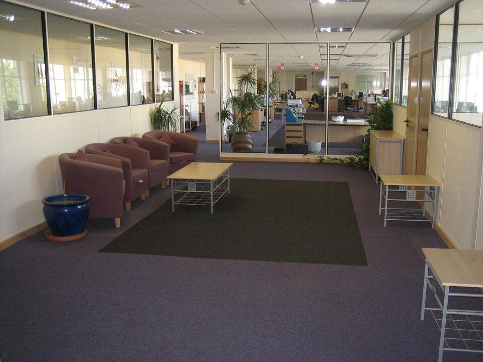 Additional property image - 9 Vulcan Way, Croydon
