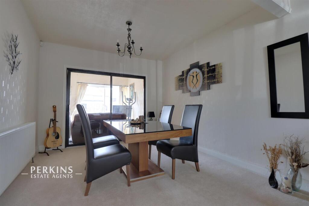 Main image of property: Southall, UB1