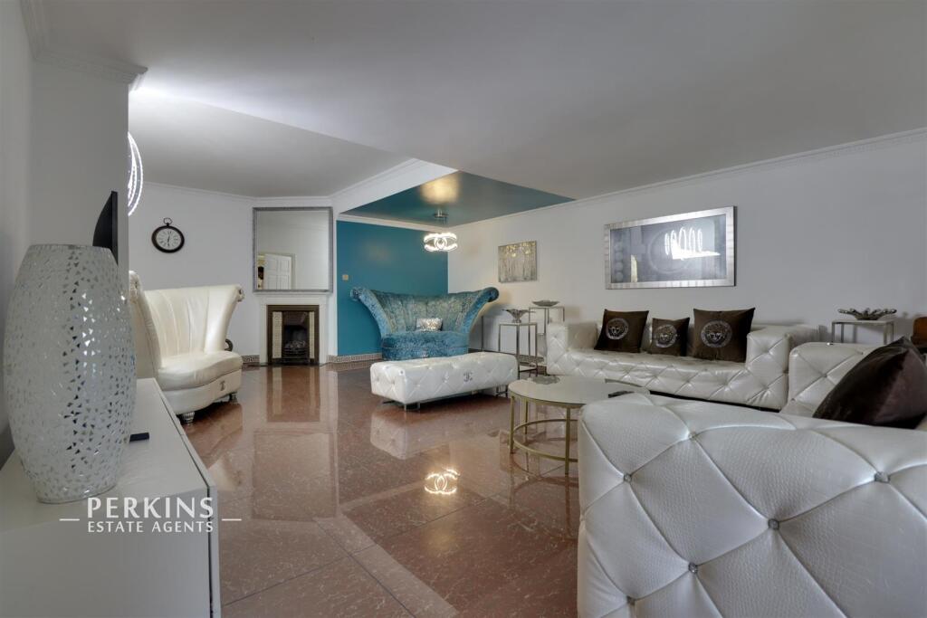 Main image of property: Farndale Crescent, Greenford