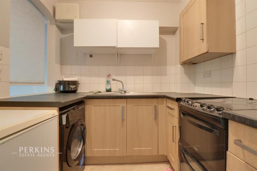 Main image of property: Southall, UB2