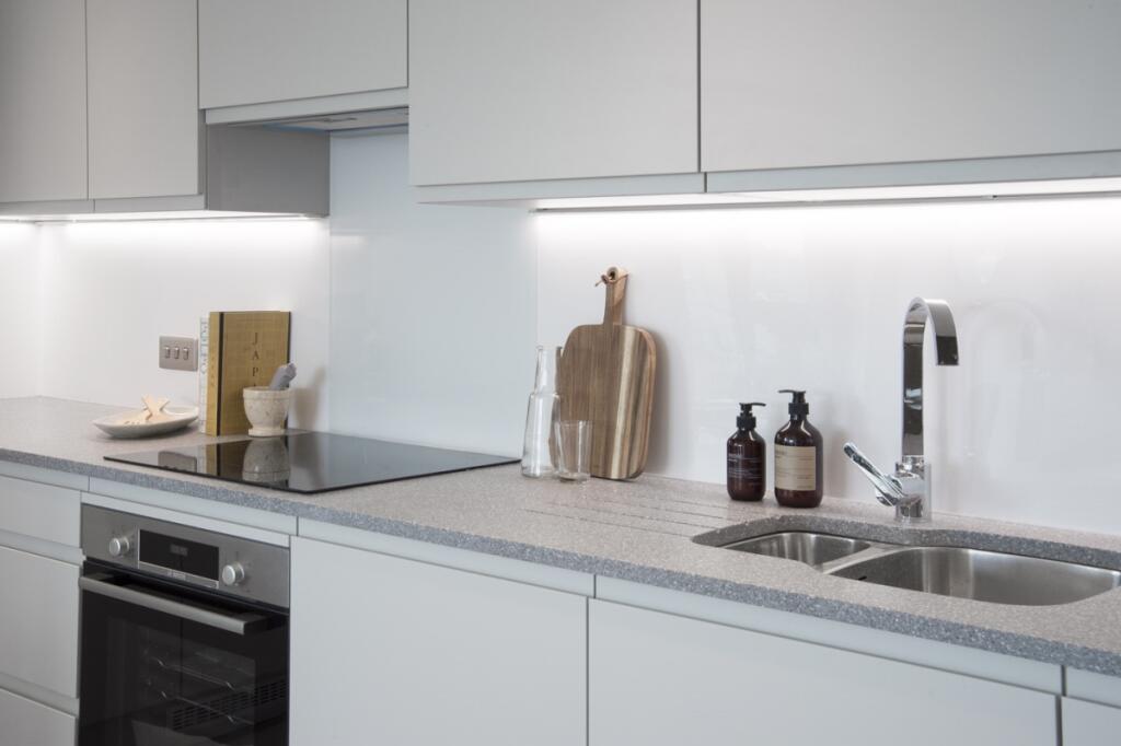 Main image of property: Thames Quarter, Reading