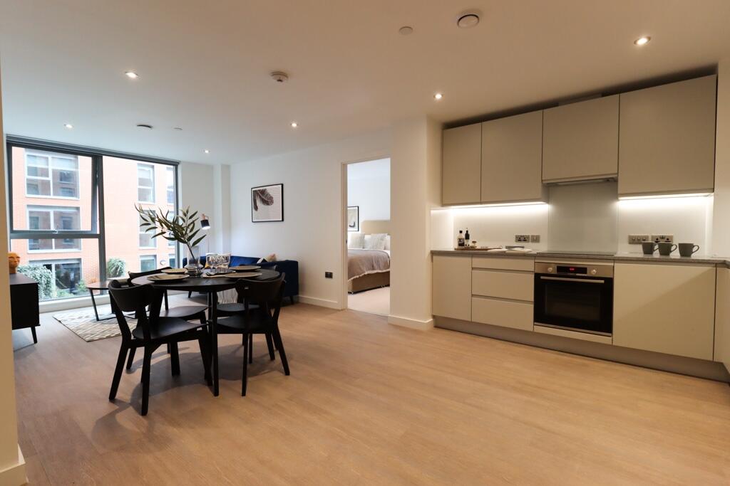 Main image of property: Thames Quarter, Reading