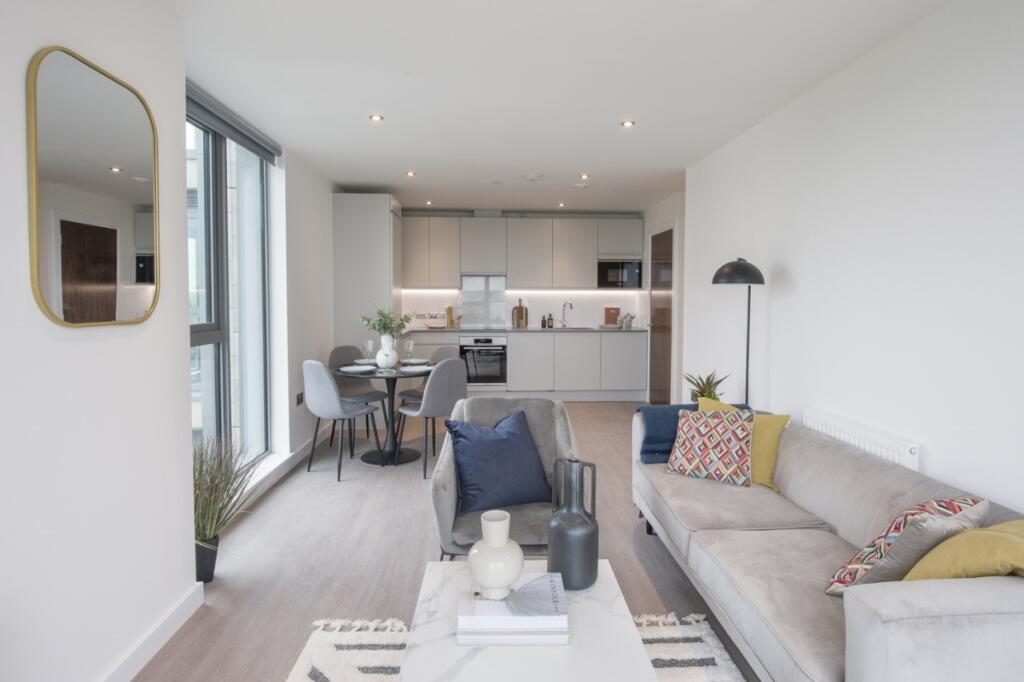 Main image of property: Thames Quarter, Reading