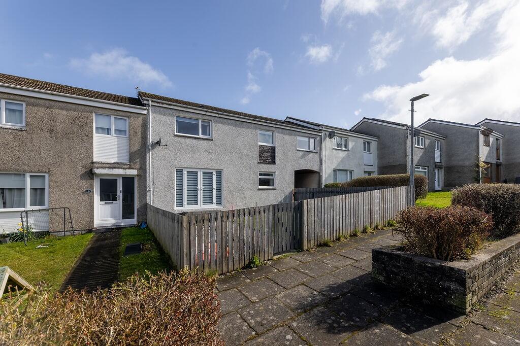 Main image of property: Loch Naver, Glasgow, G74