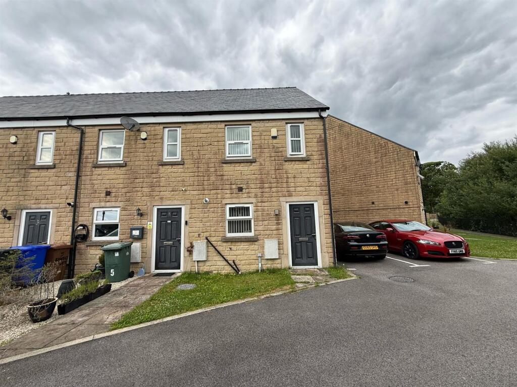 Main image of property: Kandel Court, Whitworth, OL12 8RF