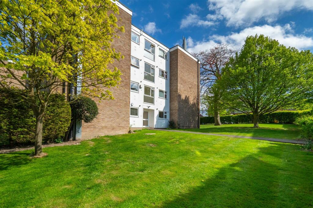 1 bedroom apartment for sale in Carshalton Grove, Sutton, SM1