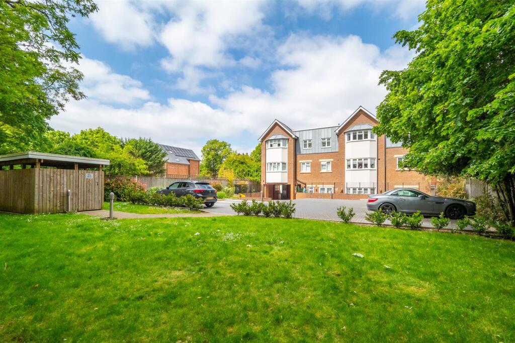 Main image of property: Devonshire Road, Sutton