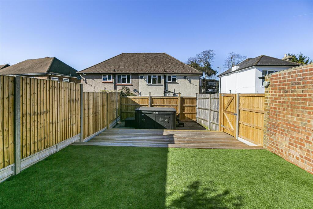 Main image of property: Carshalton Road, Sutton