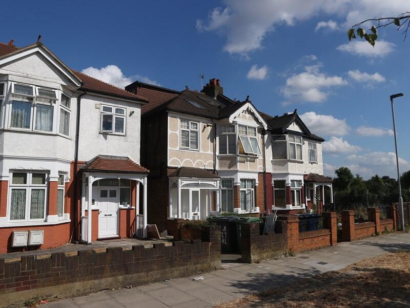 Main image of property: Hanger Lane, Ealing, London, W5