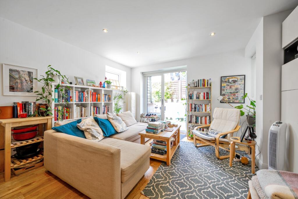 Main image of property: The Avenue, London, NW6