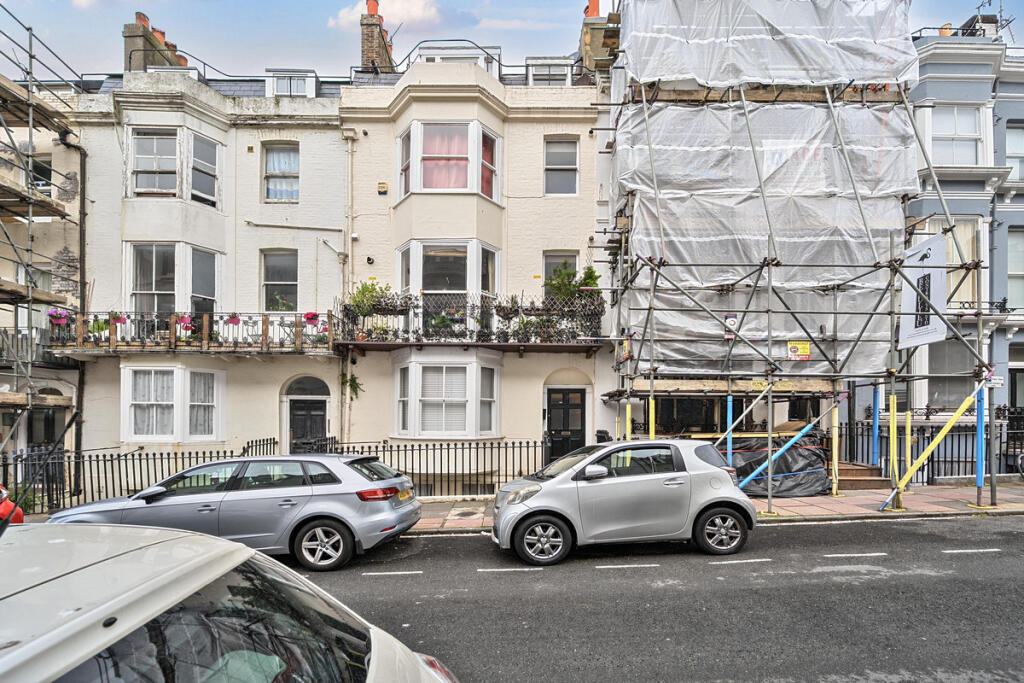 Main image of property: Devonshire Place, Brighton, BN2 1