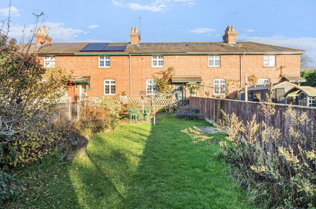 Main image of property: Railway Cottages, Goring, Reading, RG8 0