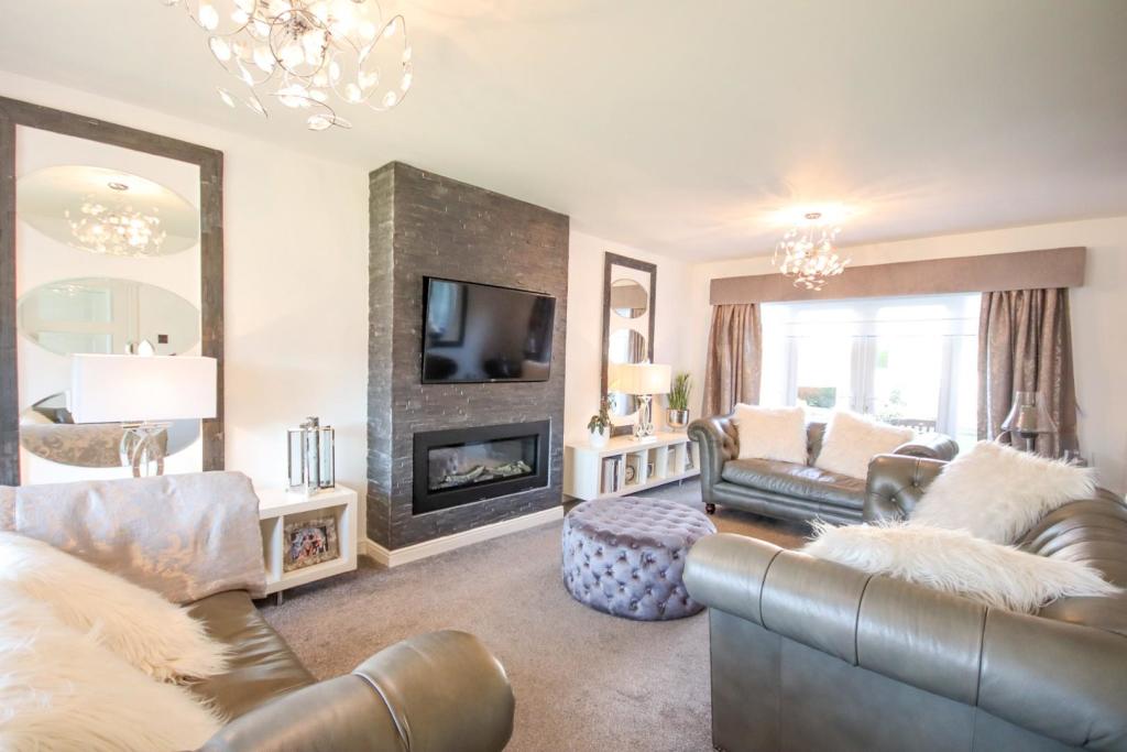 4 bedroom detached house for sale in Rydal Way, Redmarshall, Stockton