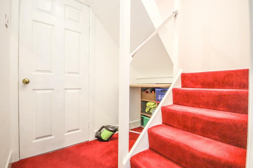 3 bedroom detached house for sale in Road, StocktonOnTees