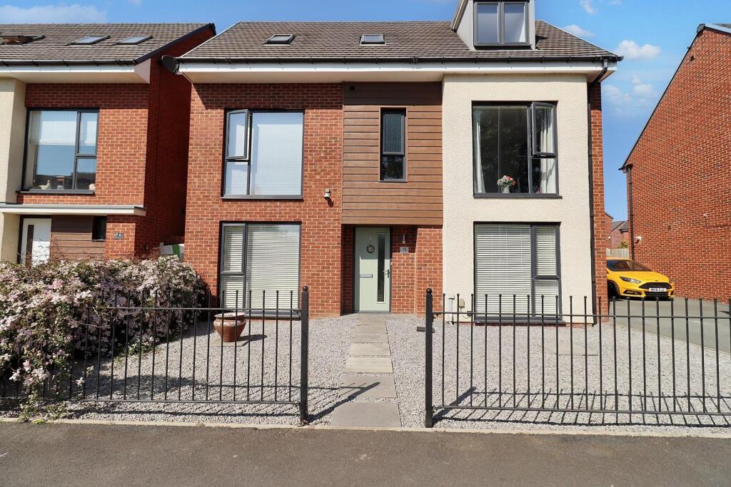 Main image of property: Innovation Avenue, Queensgate, Stockton-On-Tees, TS18 3UZ