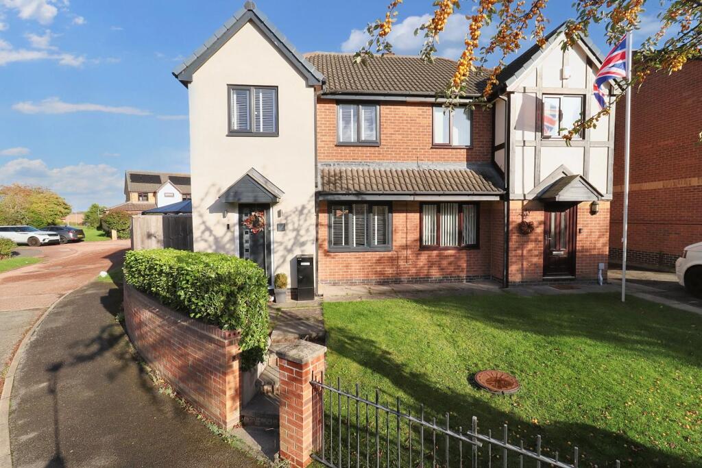 Main image of property: Applegarth, Coulby Newham, Middlesbrough, TS8 0UY