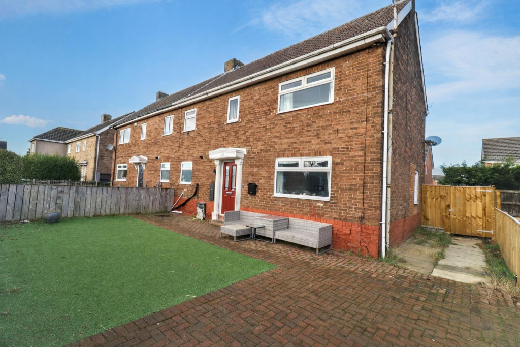 Main image of property: Redcar Road, Thornaby, Stockton-On-Tees, TS17 8LW