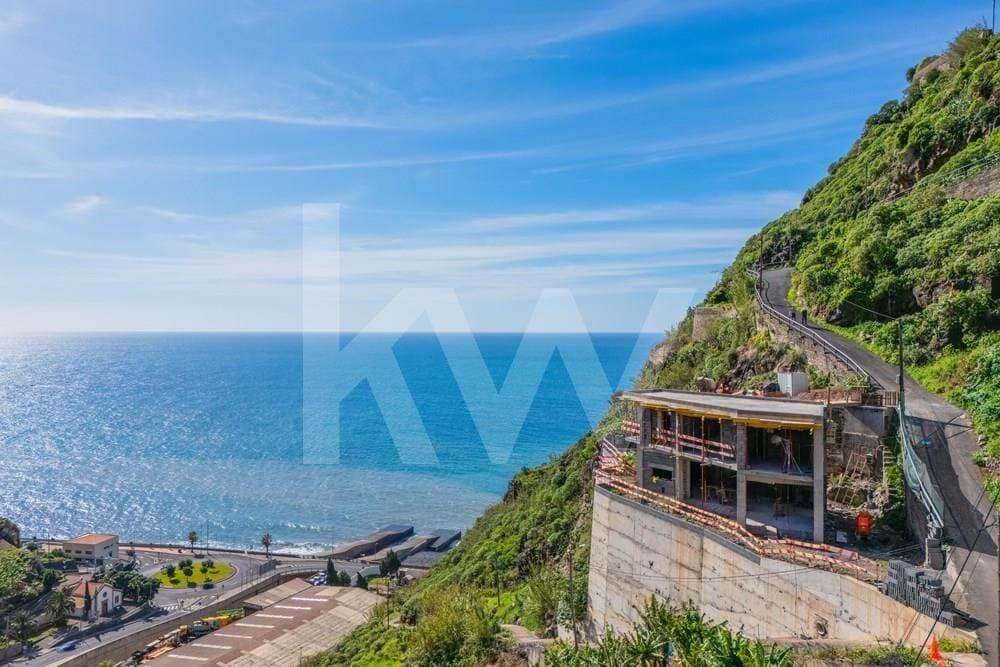Villa for sale in Madeira, Ribeira Brava