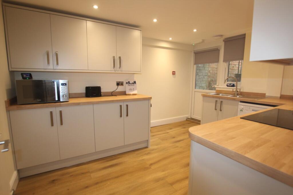 Main image of property: Semilong Road, Northampton, NN2