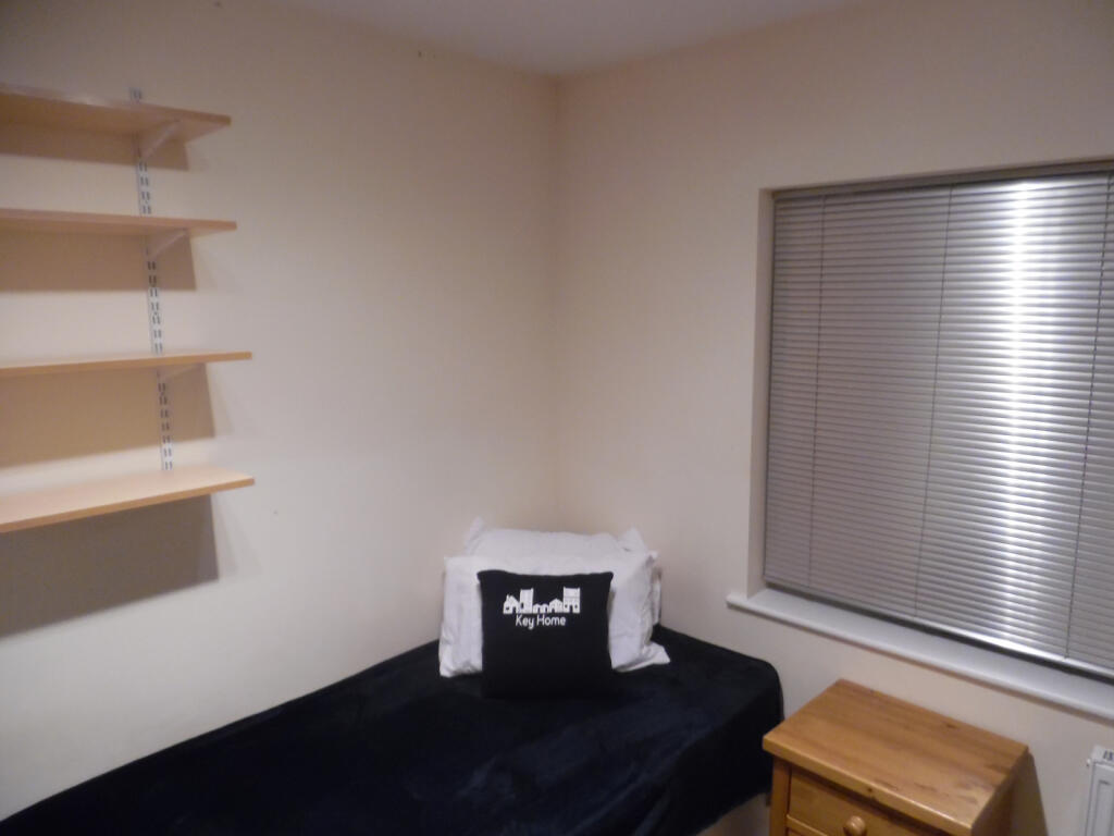 Main image of property: Kingsland Avenue,  NN2