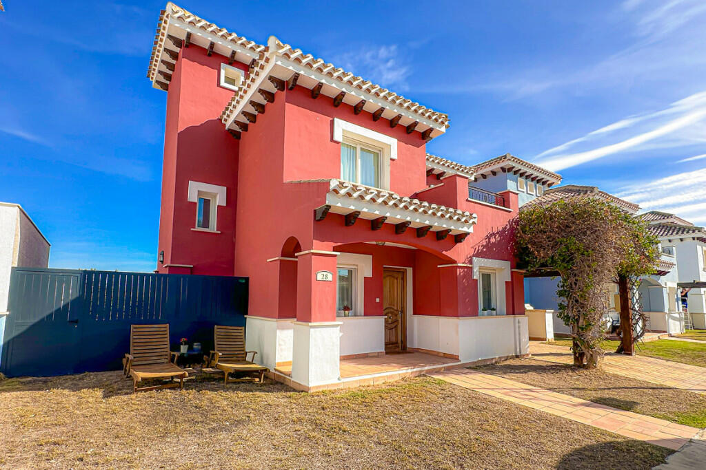3 bedroom villa for sale in Polaris World Mar Menor Golf Resort, Costa