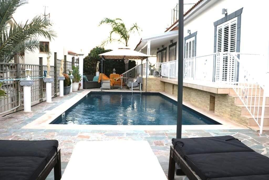 Main image of property: Paphos, Peyia