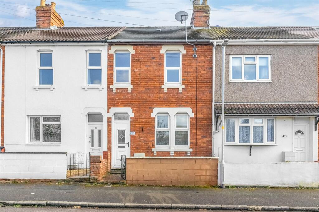 2 bedroom terraced house for rent in Redcliffe Street, Rodbourne, Swindon, Wiltshire, SN2
