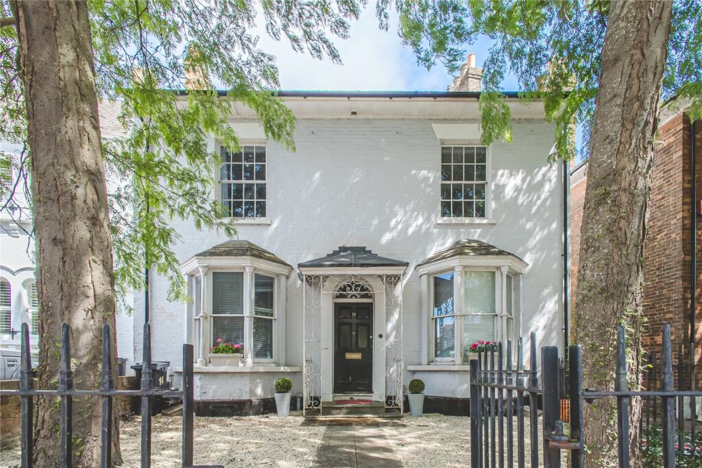 Main image of property: Bath Road, Old Town, Swindon, Wiltshire, SN1