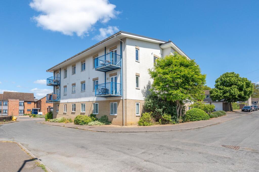 2 bedroom flat