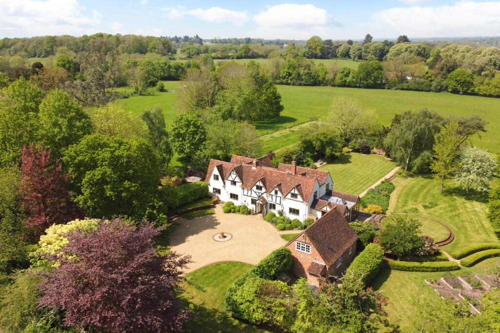 5 bedroom detached house for sale in Church Lane, Bayford, Hertford, SG13