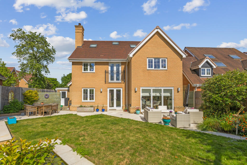 Main image of property: Sevenacres, Welwyn, AL6