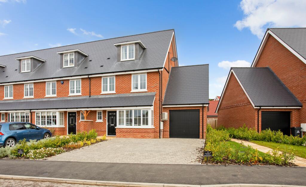 Main image of property: Scholars Avenue, Broxbourne, EN10