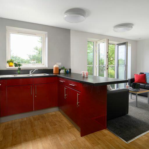 Additional property image - HUGE DELUXE STUDENT ROOMS AT CADNAM HALL, Walking distance to UoB, for 25/26 year, 1 week free early booking ends soon