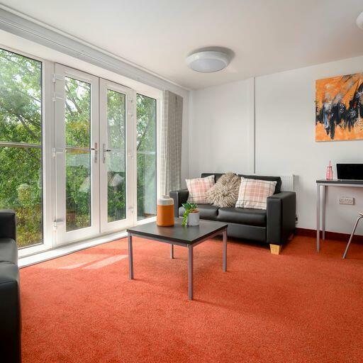Additional property image - Cadnam Hall Post Grad ensuite student rooms, discounts available, Harborne, Birmingham