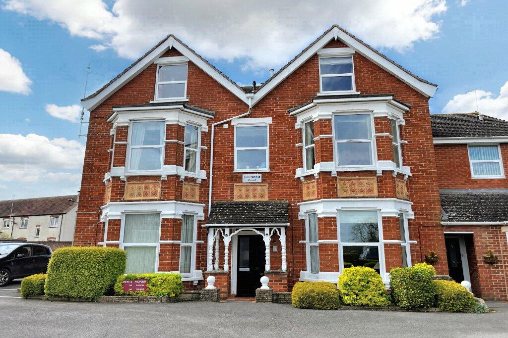 2 bedroom apartment for sale in Station Road, Purton, Swindon