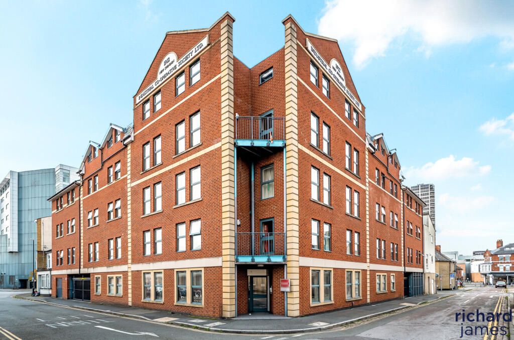 Main image of property: Harding House, Swindon, Wiltshire, SN1