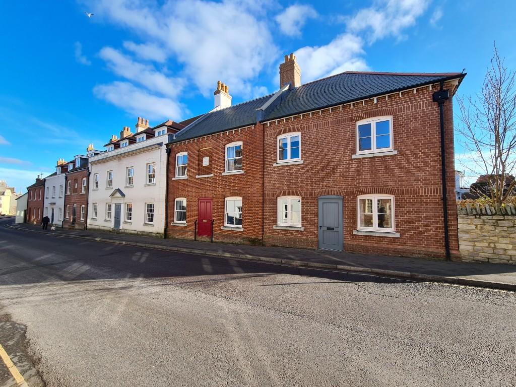 1 bedroom retirement property for sale in Apartment 15 Fleur de Lis